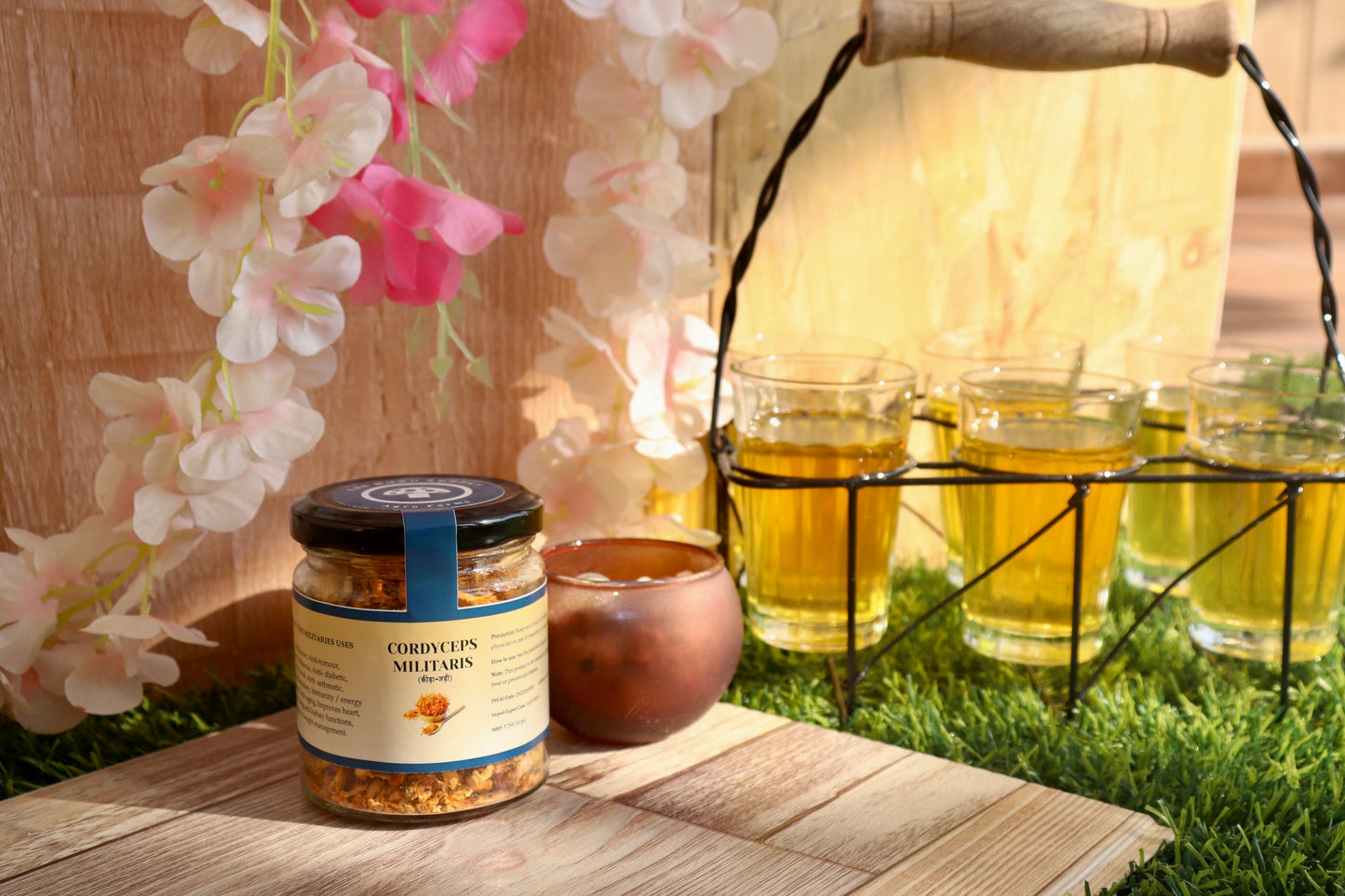 कॉर्डिसेप्स मिलिटेरिस (कीड़ा जड़ी) मशरूम (शुद्ध फलने वाला भाग - 30 ग्राम पैक)